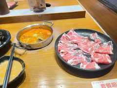 -呷哺呷哺(万达新世界店)