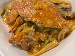 -Dang restaurant (patong phuket)