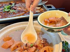 -老宅藕香·湖北菜·非遗藕汤·武昌鱼(黄鹤楼景观店)