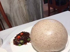 紫薯奶油大馒头-峨嵋酒家总店(车公庄店)