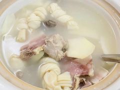 腌笃鲜汤-蘭心餐厅(进贤路店)