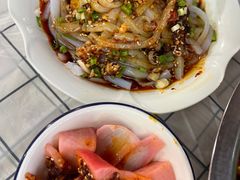 -彭大姐老店黄辣丁(新津店)