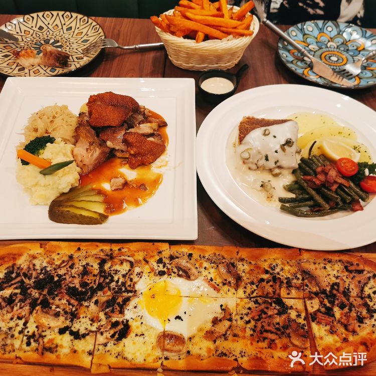 吃肉喝酒届的最强王者-兰巴赫