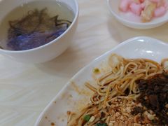 -邓老汉燃面村(水井街店)