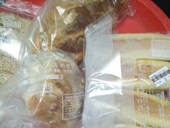 -华荣西饼屋(金禧店)
