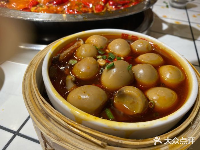 贤合庄卤味火锅(太古里店)鹌鹑蛋图片