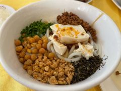 豆花拌米线-蝴蝶泉宾馆-中餐厅