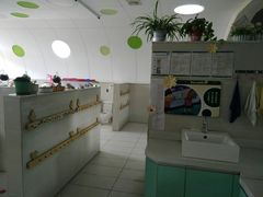 -英皇尤渡实验幼儿园