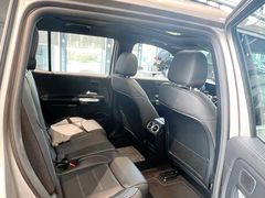 -宁波之星奔驰4S店(海曙店)