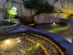 -海口观澜湖火山温泉谷