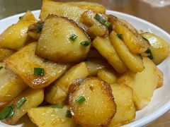 -芦茨金富饭庄·25年老字号·专做稻草鸡