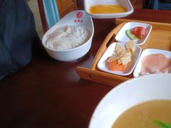 -建新园过桥米线(老街店)