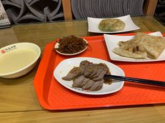 -华天二友居肉饼(新街口店)