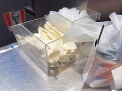 -肯德基(凯德国贸店)