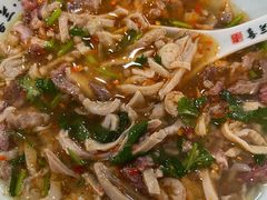 羊杂汤-清真喜兰老丁羊汤特色小吃