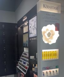 -U·NI SALON 造型