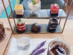 -ZING COFFEE 镜咖啡