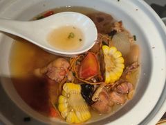 -江城小馆陕南妈妈菜·全球旅行餐厅(钟楼店)