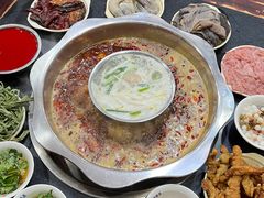 -储奇门鳝鱼火锅(总店)