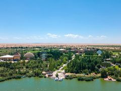 -亿利库布其七星湖沙漠生态旅游区