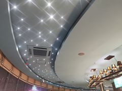-云顶旋转自助景观餐厅