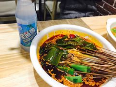 -嘉州叶婆婆钵钵鸡(建设路店)