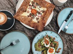 茶拿铁-RAC BAR(安福路店)