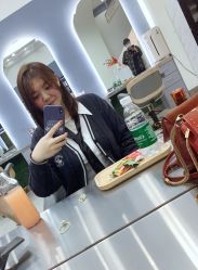 -川和潮人