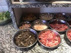 -谢老五跷脚牛肉·非遗传承店