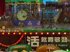 -Famous肥猫墨西哥音乐餐吧(五棵松华熙LIVE店)