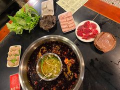 -邓莽子老火锅(中兴路总店)