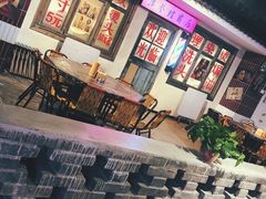 -马路牙子地桌烤肉(工体店)