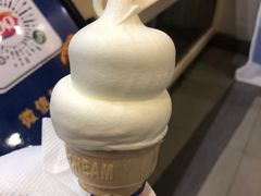 -DQ·蛋糕·冰淇淋(浦江欢乐颂店)