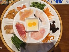 -芸南道·过桥米线(昆明老街旗舰店)