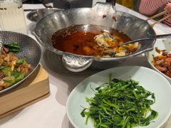 -沸腾鱼乡(知春路分店)