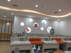 -蓝旗亲子游泳(范湖万达广场店)