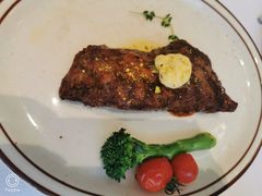 -马克西姆俄罗斯餐厅(通亚街店)