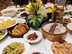 -泓历皇朝酒店(东亭店)