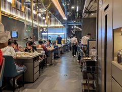 大堂-海底捞火锅(长宁路龙之梦店)