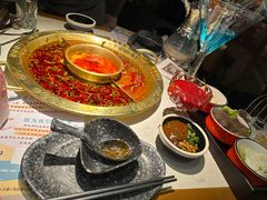 -哥老官重庆美蛙鱼头(五角场合生汇店)