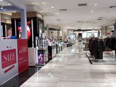 -百盛(中山路店)