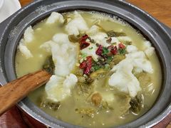 -周鱼小馆石锅酸菜鱼(活力汇店)