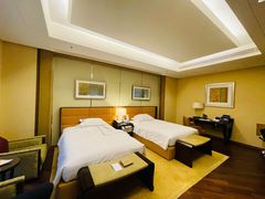 -深圳星河丽思卡尔顿酒店