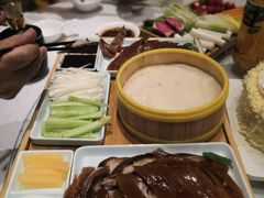 -元唐家宴•经典东北菜(梅市口路店)