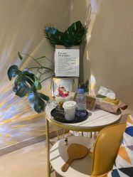 -百秀名媛纹绣美学护肤中心