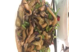 -食为先庐畔渔歌(合作化路店)