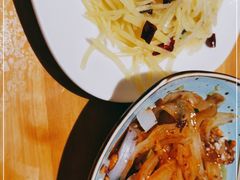 -嘉厨小馆(宜山路店)
