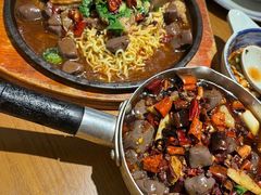 -包整·丝娃娃(一览甲秀楼风景店)