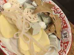 -馋虫重庆火锅(玉林南街店)