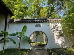 -棠莳旅拍汉服体验馆